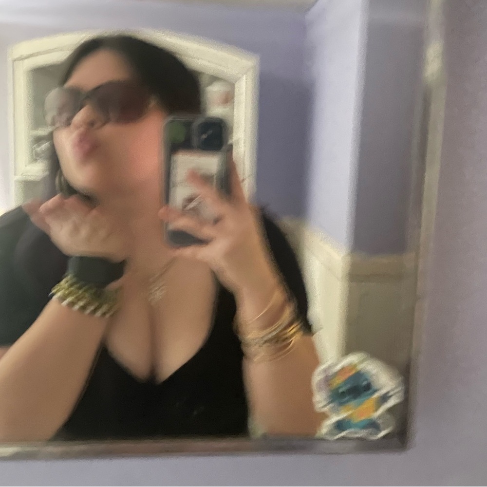 Meet your Posher, Briana